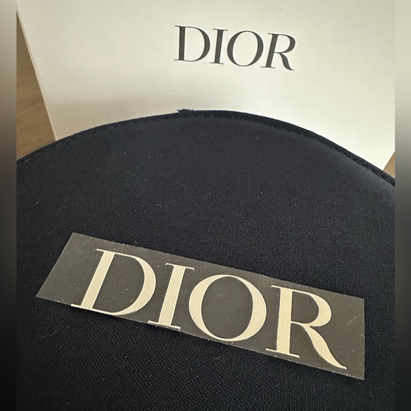 *NIB* DIOR Beauty Vanity Case - Picture 2 of 5